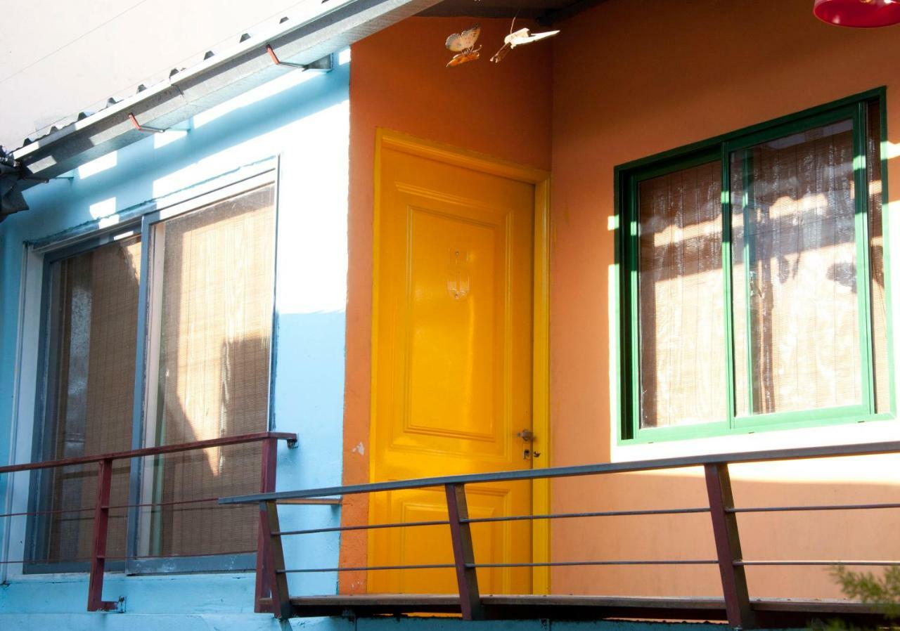 Back In Ba Hostel Buenos Aires Bagian luar foto