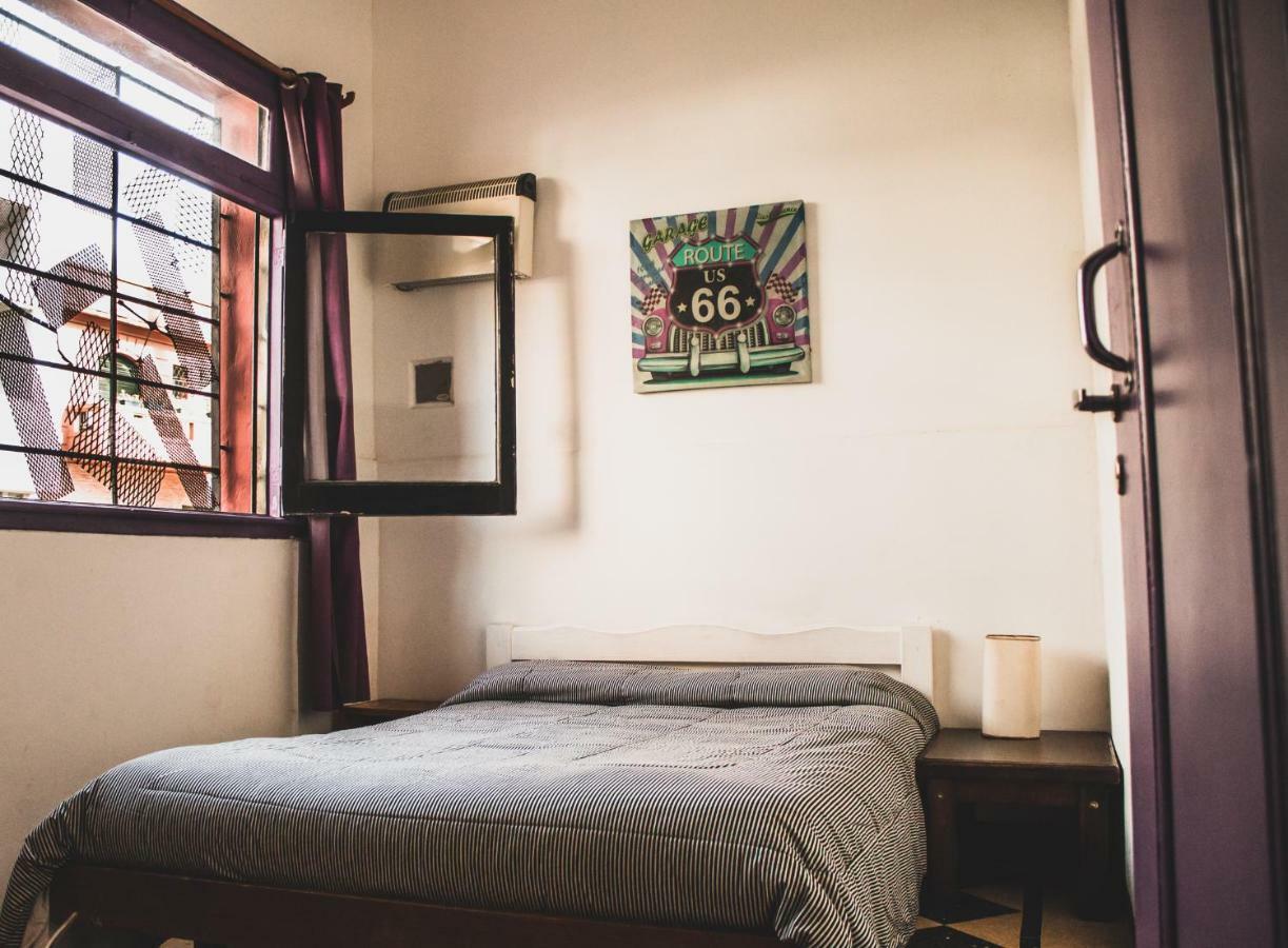 Back In Ba Hostel Buenos Aires Bagian luar foto